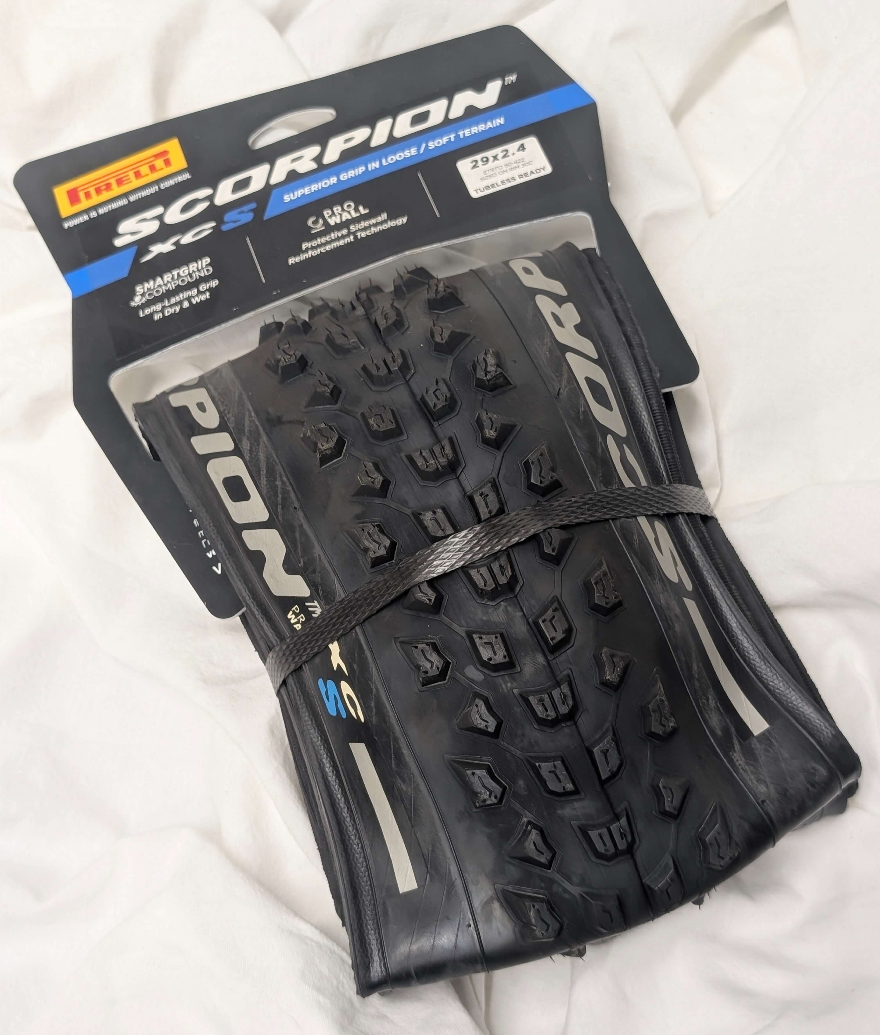 Pirelli Scorpion XC S - 29 x 2.4 Tyre