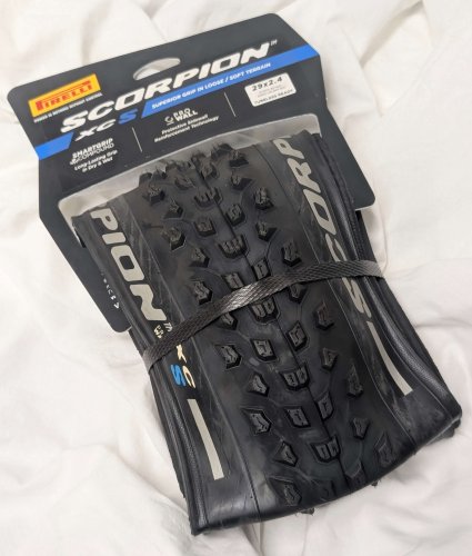 Pirelli Scorpion XC S - 29 x 2.4 Tyre